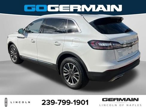 Used 2023 Lincoln Nautilus AWD w/ Premium Package image 5