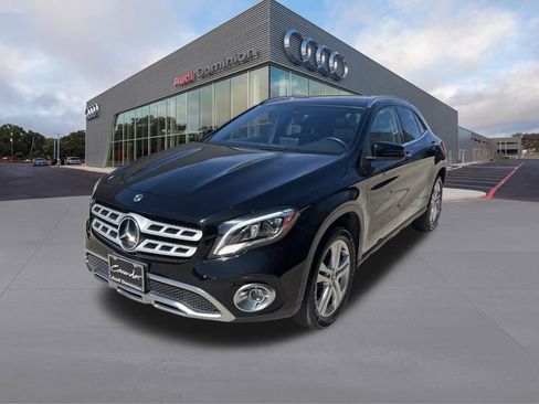Used 2020 Mercedes-Benz GLA 250 4MATIC image 1