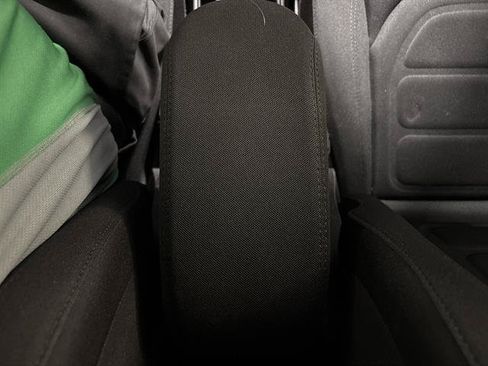 Used 2019 Jeep Renegade Latitude w/ Cold Weather Group AWD/4WD image 13