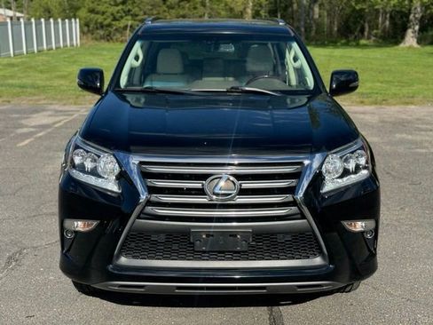 Used 2018 Lexus GX 460 Premium w/ Premium Package AWD/4WD image 2