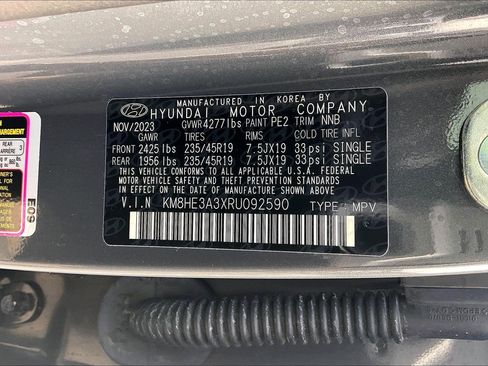 Used 2024 Hyundai Kona Limited image 37