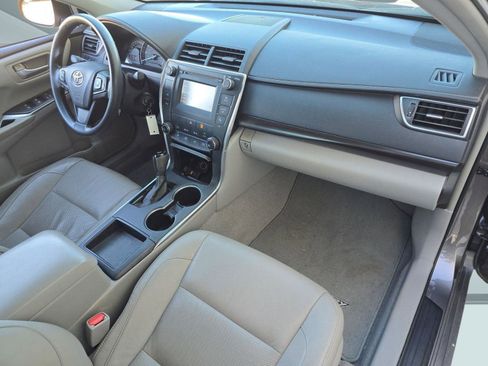Used 2015 Toyota Camry LE image 28