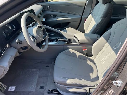 New 2026 Hyundai Elantra Sport FWD image 10