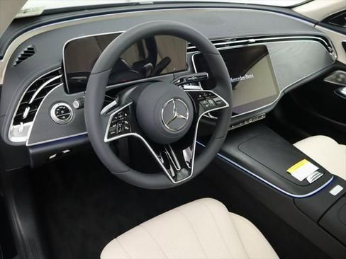 New 2026 Mercedes-Benz E 350 Sedan image 9