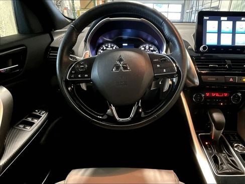 Used 2024 Mitsubishi Eclipse Cross SE image 17