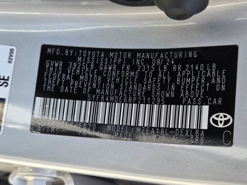 Used 2024 Toyota Corolla LE FWD image 23