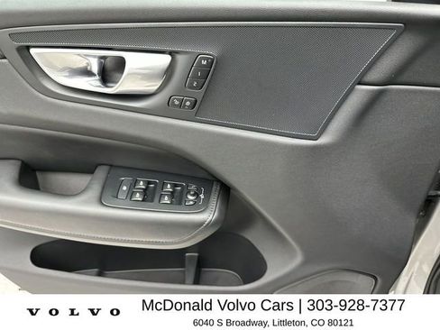 Certified 2025 Volvo XC60 B5 Core AWD/4WD image 13