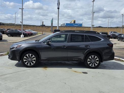 Certified 2025 Subaru Outback Limited image 6