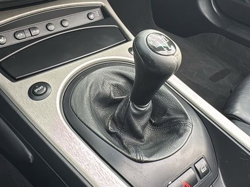 Used 2005 BMW Z4 2.5i image 27