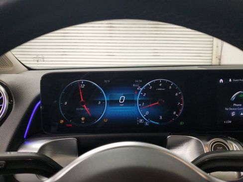 Used 2023 Mercedes-Benz GLB 250 4MATIC image 20