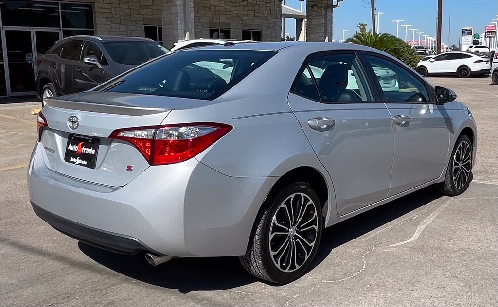 Used 2016 Toyota Corolla S w/ Driver Convenience Package FWD image 3