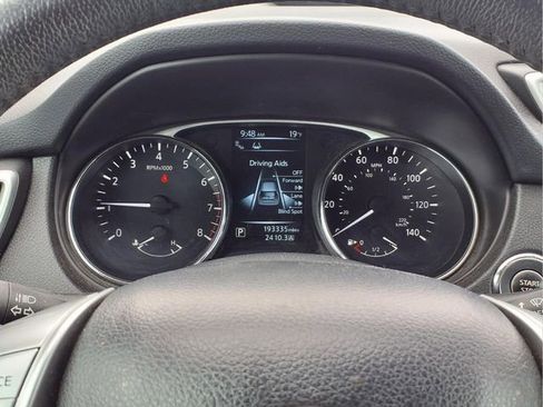 Used 2015 Nissan Rogue SL w/ SL Premium Package image 17