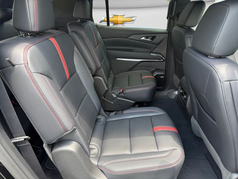 New 2026 Chevrolet Traverse RS FWD image 15