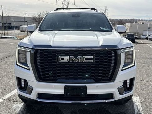 Certified 2023 GMC Yukon Denali Ultimate image 30