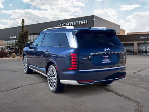 Certified 2026 Hyundai Palisade Calligraphy AWD/4WD image 3