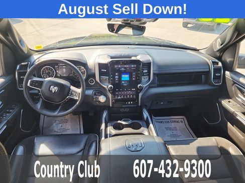 Used 2025 RAM 1500 Laramie AWD/4WD image 24