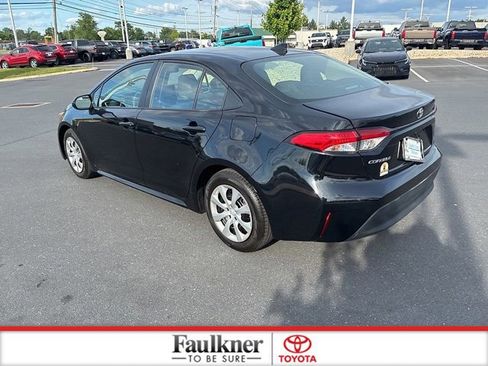 Certified 2025 Toyota Corolla LE FWD image 11