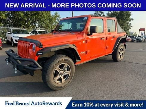 Used 2018 Jeep Wrangler Unlimited Sport S AWD/4WD image 3