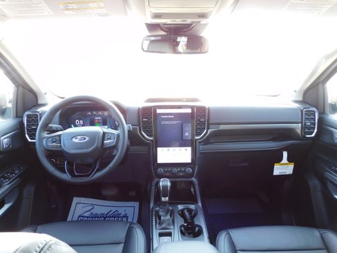 New 2025 Ford Ranger Lariat w/ Chrome Accent Package image 15