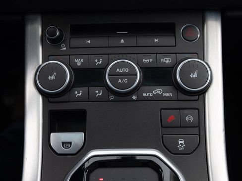 Used 2015 Land Rover Range Rover Evoque Pure Premium AWD/4WD image 36