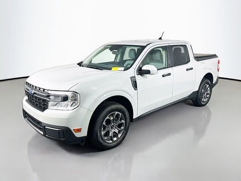 Used 2022 Ford Maverick XLT w/ Equipment Group 300A Standard image 3