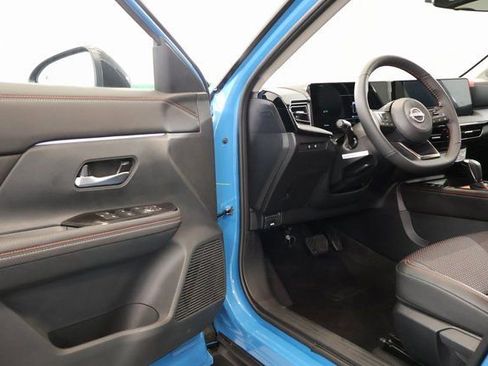 New 2026 Nissan Kicks SR w/ SR Premium Package image 8