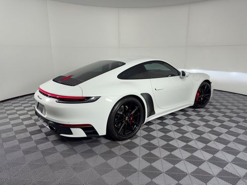 Certified 2021 Porsche 911 GT3 RS image 9