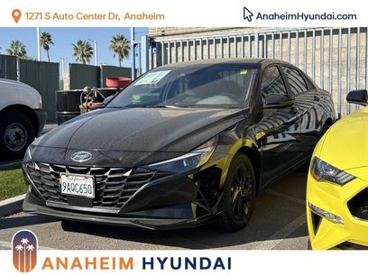 Certified 2022 Hyundai Elantra SEL w/ Convenience Package