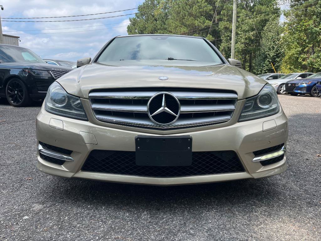 Used 2012 Mercedes-Benz C 300 4MATIC Sedan image 2