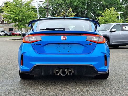 Used 2024 Honda Civic Type R image 6