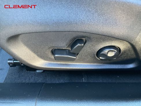 Used 2021 Jeep Compass Latitude image 16