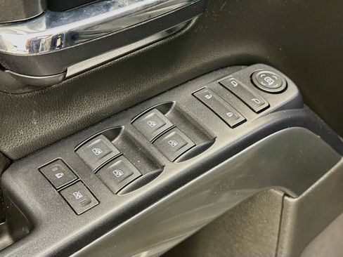 Used 2018 Chevrolet Silverado 1500 LT w/ All Star Edition AWD/4WD image 15
