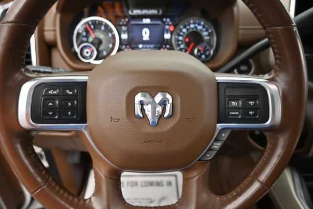 Used 2022 RAM 3500 Laramie AWD/4WD image 17