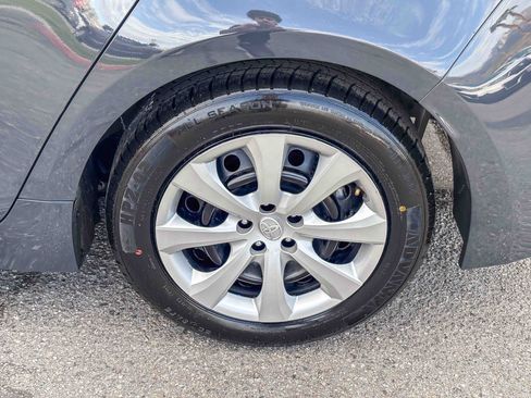 Certified 2025 Toyota Corolla LE image 12