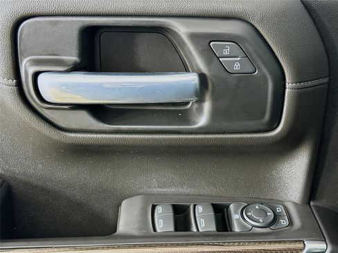 Used 2020 Chevrolet Silverado 1500 RST w/ All-Star Edition image 17