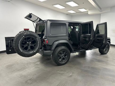 Used 2020 Jeep Wrangler Unlimited Sport image 24