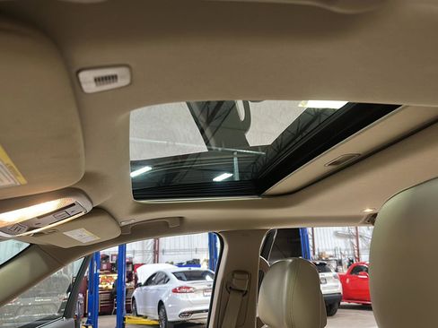 Used 2019 Jeep Grand Cherokee Limited w/ Trailer Tow Group IV image 27