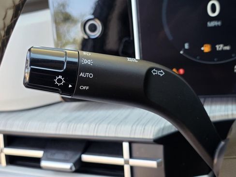 Used 2025 Hyundai Santa Fe Calligraphy image 40