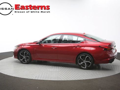 Used 2024 Nissan Altima 2.5 SR w/ SR Premium Package FWD image 61