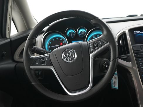 Used 2013 Buick Verano Convenience FWD image 15