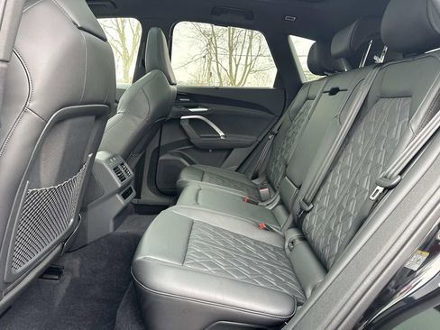 New 2025 Audi SQ5 Premium Plus image 26