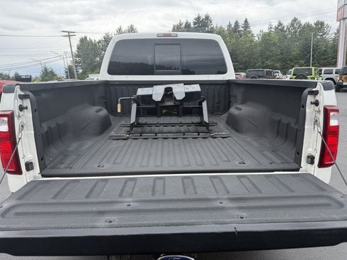 Used 2016 Ford F350 Lariat w/ Camper Package AWD/4WD image 8