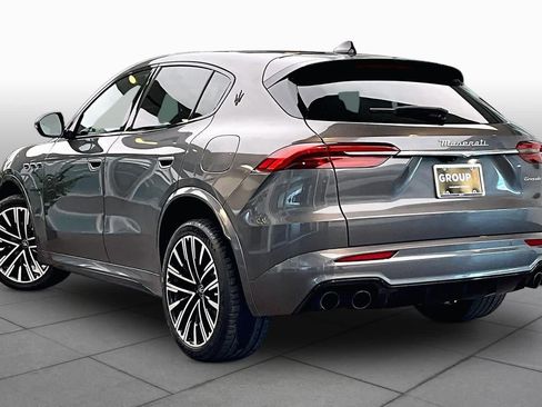 Used 2023 Maserati Grecale Modena AWD/4WD image 11