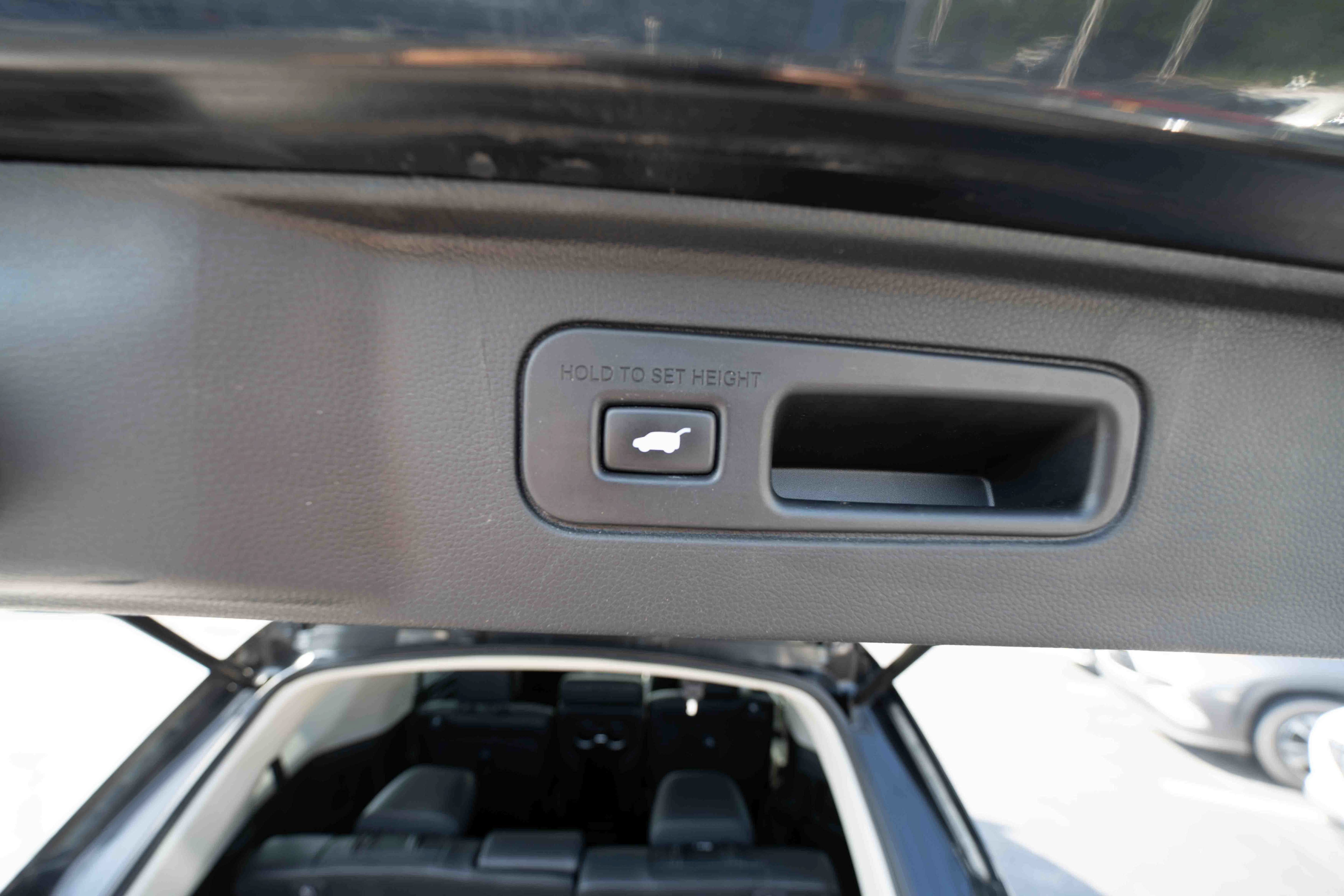 Used 2024 Honda Pilot Touring image 29