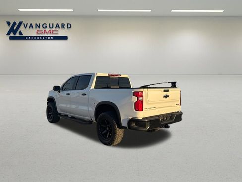 Used 2025 Chevrolet Silverado 1500 ZR2 w/ Technology Package image 9