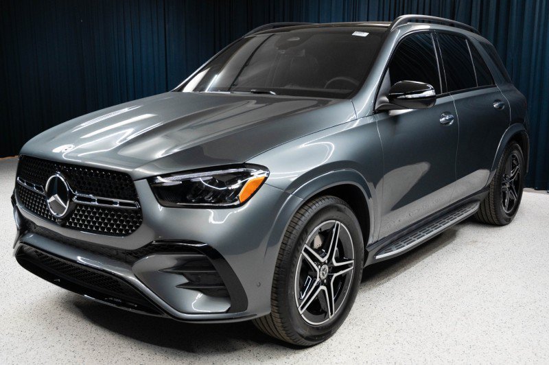 New 2026 Mercedes-Benz GLE 450 4MATIC image 1