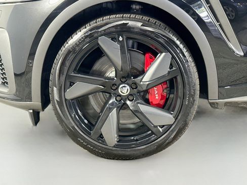 Used 2021 Jaguar F-PACE SVR AWD/4WD image 38