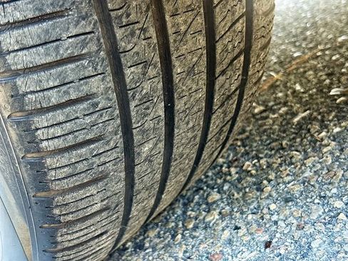 Used 2020 Jaguar F-PACE SVR image 43