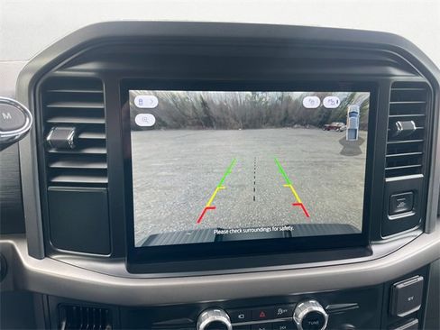 Used 2025 Ford F150 XLT w/ Equipment Group 301A Standard image 22