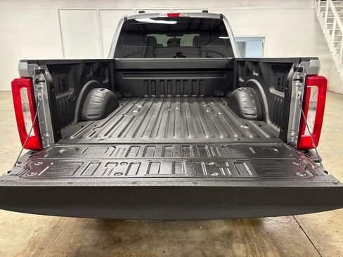 Used 2024 Ford F250 XL w/ XL Driver Assist Package AWD/4WD image 23